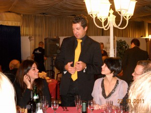 Alain durante il gala annuale del ring 204 “il circolo degli illusionisti” IBM di Roma. serata di micromagia ai tavoli