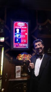 Alain serata di micromagia al Magic Castle